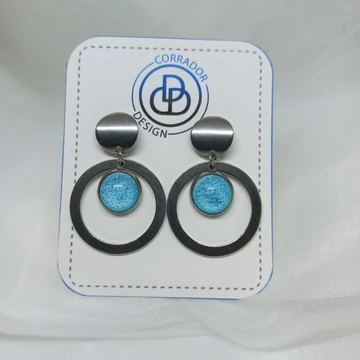 Nemesacél bedugós fülbevaló kerek foglalattal - Világoskék