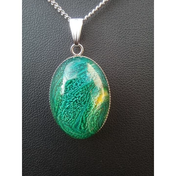 Gyanta ovális medál (18x25 mm) nemesacél nyakláncon 25. – elegáns női ékszer