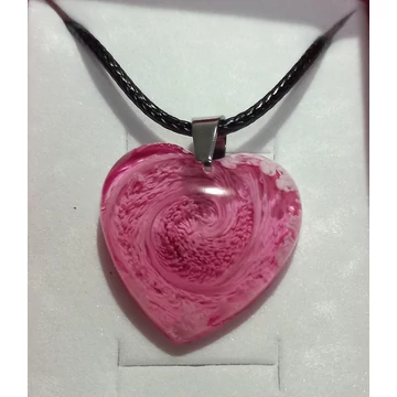 Gyanta nyaklánc – szív medál, közepes (23x23 mm) 20.