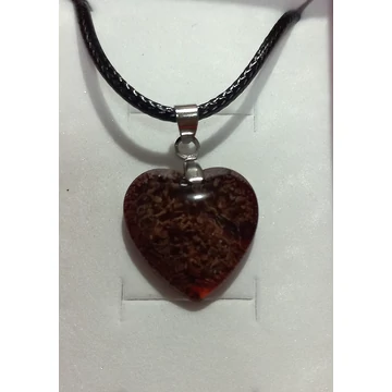 Gyanta nyaklánc – szív medál, kicsi (18x18 mm) 13.